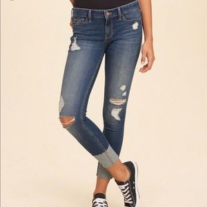 Hollister... Like new!